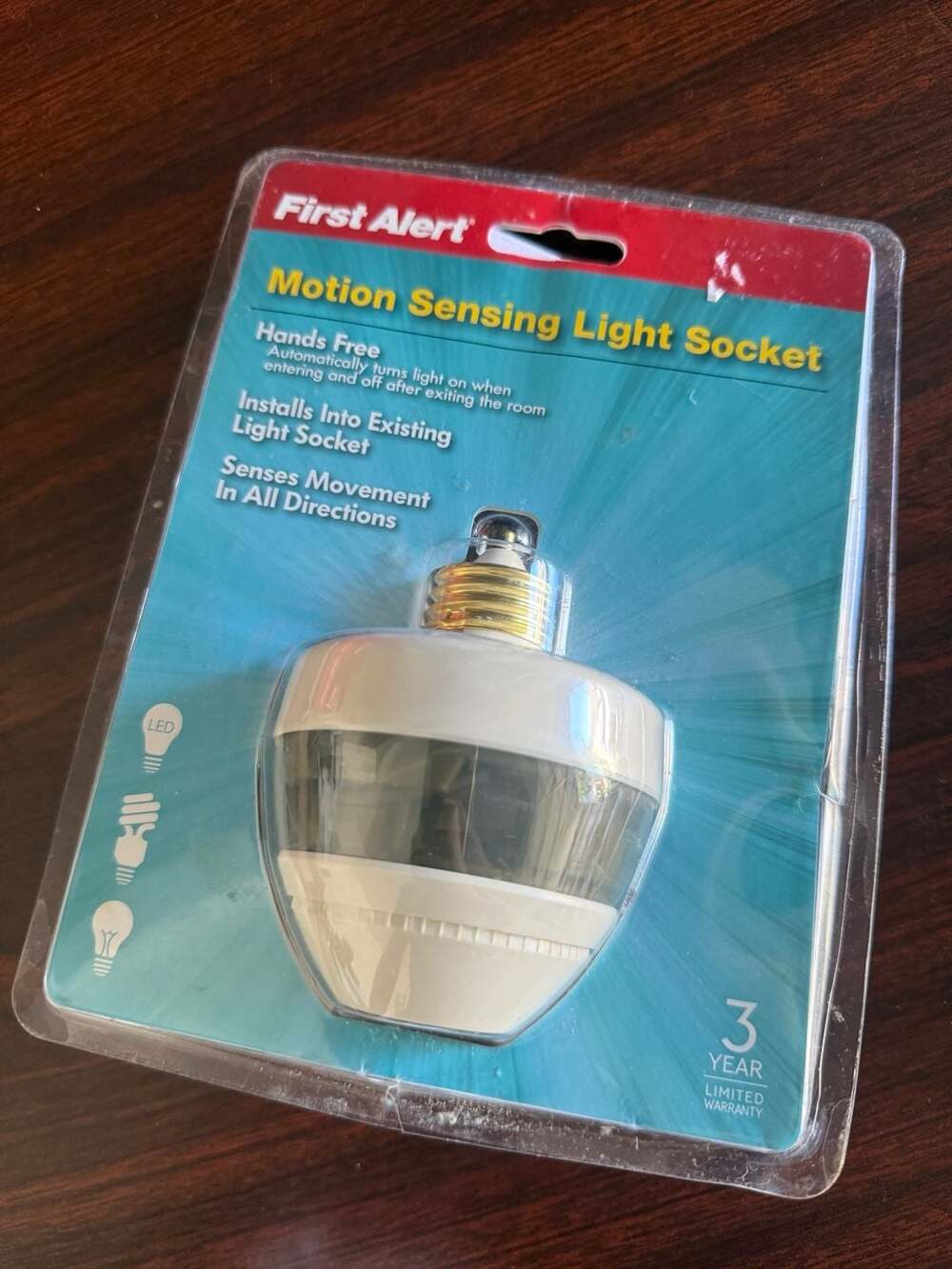 First Alert PIR725 Motion Sensing Light Socket